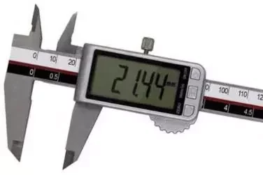 Digital caliper with ULTRA large display